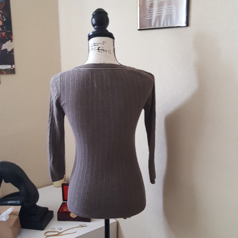 Sweater, NWOT - Picture 2 of 3